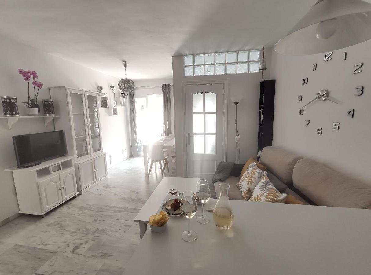 莫切Apartamento Nuevo A 50 M. De La Playa公寓 外观 照片